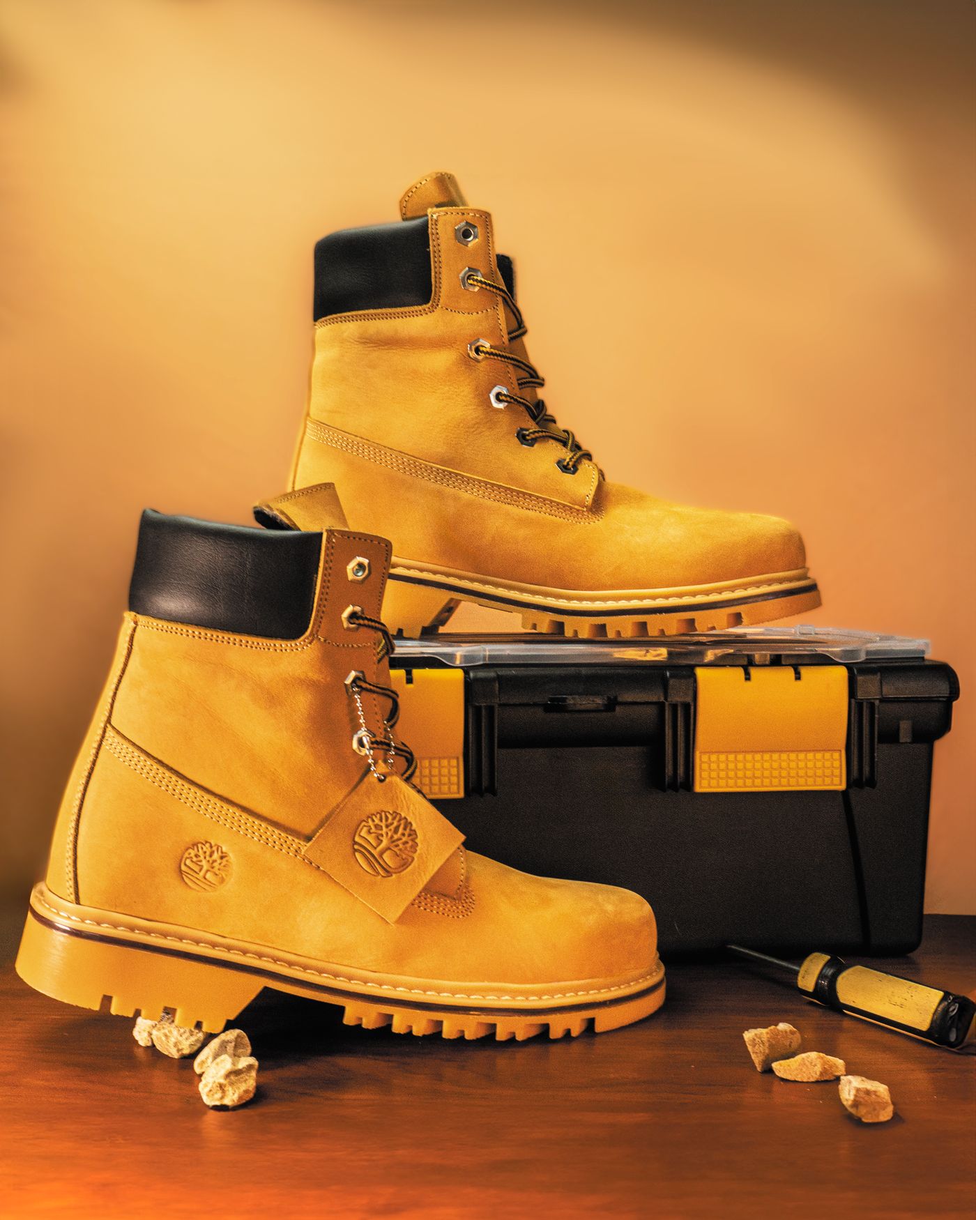 Par de botas Timberland en cuero nubuck color trigo